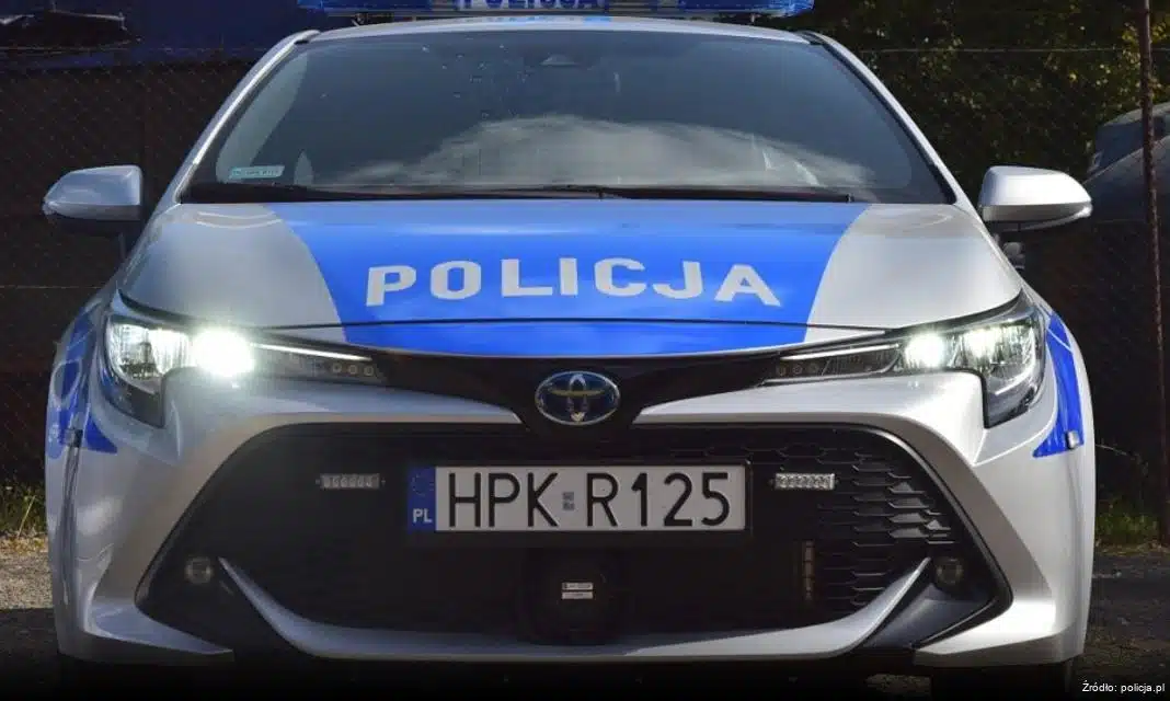 Pijany kierowca skutera uciekał po kolizji w Rowach